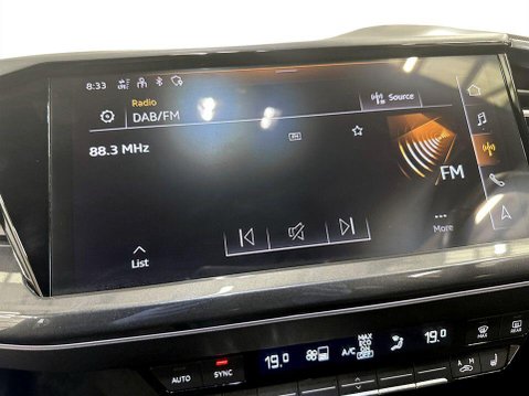Audi Q4 40 S line Sportback 5dr Electric Auto 82kWh (204 ps) Parking Sensors 16