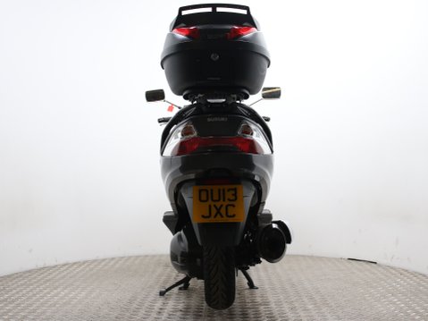 Suzuki Burgman 400 AN 400 L2 11