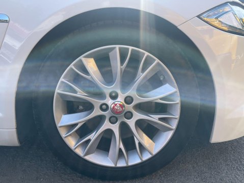 Jaguar XF 2.2d R-Sport Sportbrake Auto Euro 5 (s/s) 5dr 16