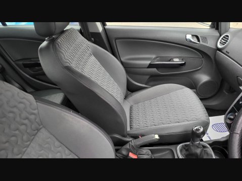 Vauxhall Corsa SE 17