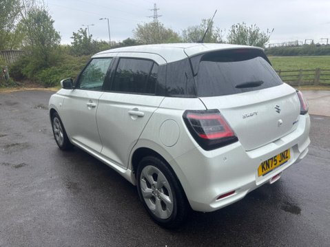 Suzuki Swift 1.2 MHEV Motion Euro 6 (s/s) 5dr 6