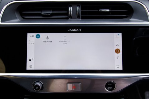 Jaguar I-Pace BLACK 32
