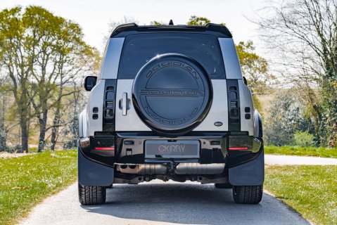 Land Rover Defender 110 Hard Top X-Dynamic HSE 25