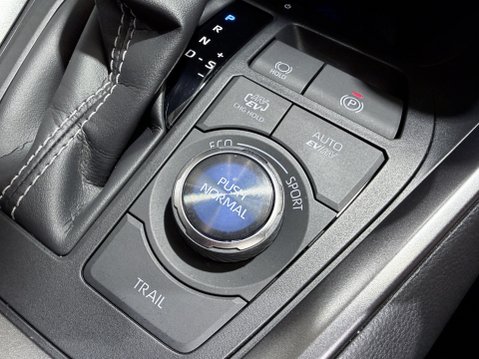 Toyota Rav 4 GR SPORT 33