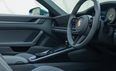 Porsche 911 Targa 4 (992) 16