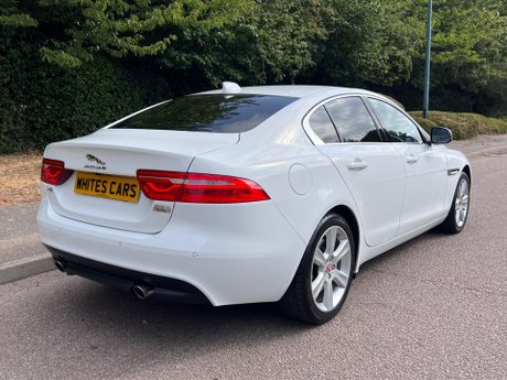 Jaguar XE 2.0i Portfolio Auto AWD Euro 6 (s/s) 4dr 68