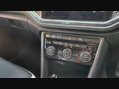 Volkswagen T-Roc SEL TSI EVO 36
