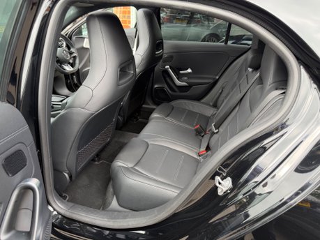 Mercedes-Benz A Class AMG A 35 4MATIC PREMIUM PLUS MHEV 48