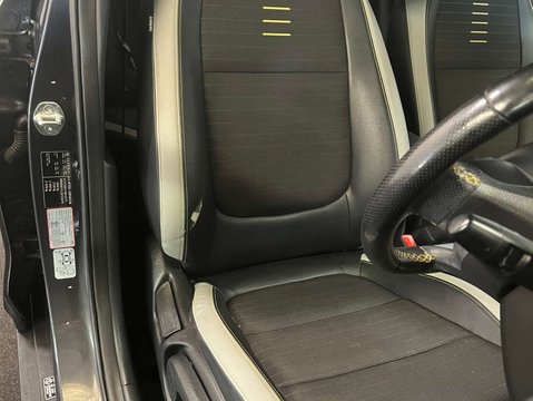 Kia Stonic 1.0 Stonic First Edition 5dr 11