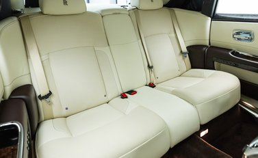 Rolls-Royce Ghost V12 14