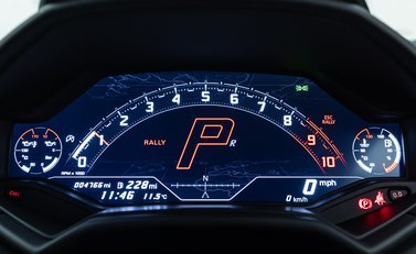 Lamborghini Huracan Sterrato 18