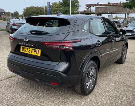 Nissan Qashqai 1.3 Qashqai Acenta Premium DiG-T MHEV 5dr 9