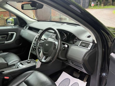 Land Rover Discovery Sport 2.0 Discovery Sport HSE TD4 Auto 4WD 5dr 33