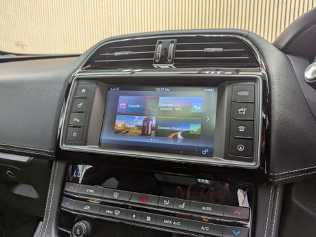 Jaguar F-Pace 2.0 F-PACE R-Sport AWD D Auto 4WD 5dr 66