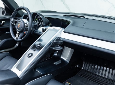 Porsche 918 Spyder 17
