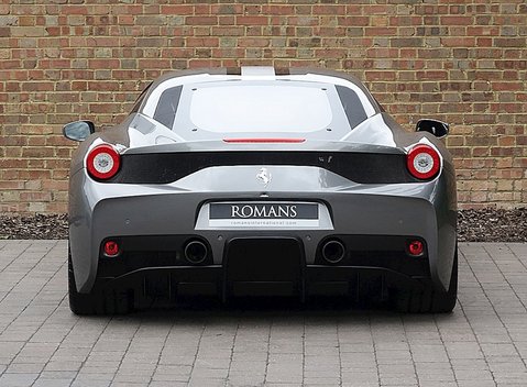 Ferrari 458 Speciale 10