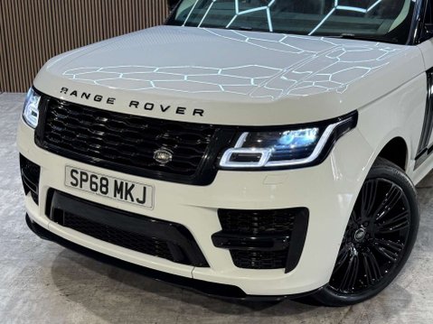 Land Rover Range Rover 3.0 Range Rover Vogue SDV6 Auto 4WD 5dr 40