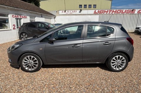 Vauxhall Corsa SE.. AUTOMATIC.. 9 SERVICES.. 1 PREVIOUS KEEPER.. STUNNING 8