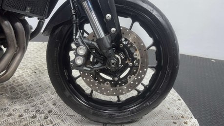 Yamaha MT-09 ABS 2020 ONLY 8K 2 OWNER AKRAPOVIC QUICKSHIFTER FSH 900CC NAKED 28