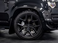 Land Rover Defender 3.0 D350 MHEV X-Dynamic HSE SUV 3dr Diesel Auto 4WD Euro 6 (s/s) (350 ps) 4