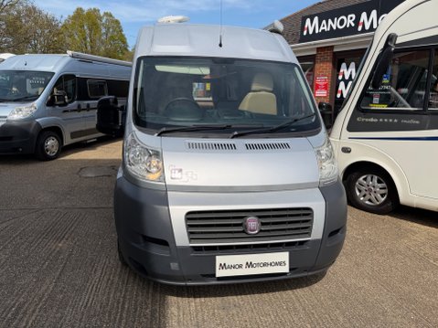 IH Motorhomes TIO RL REAR LOUNGE MODEL LOW MILEAGE 36