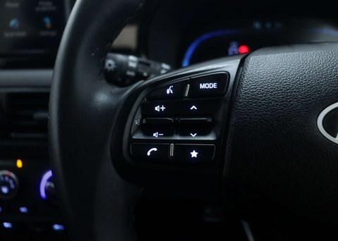 Hyundai i10 1.0 I10 Advance Auto 5dr 32