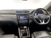 Nissan Qashqai 1.3 DIG-T N-Motion SUV 5dr Petrol Manual Euro 6 (s/s) (140 ps) 20