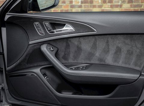 Audi RS6 Avant Performance 22