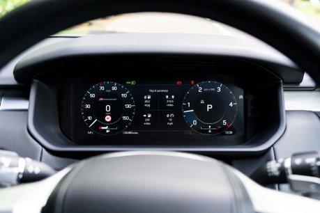 Land Rover Discovery R-DYNAMIC HSE MHEV. 7 SEATS. ELECTRIC TOWBAR. OPENING PANO ROOF. 22S. 15