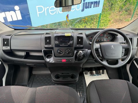 Peugeot Boxer 2.2 Boxer 440 L4H2 17-SEAT MINIBUS LITE NON-D1 WITH WHEELCHAIR RAMP. Euro 6 5