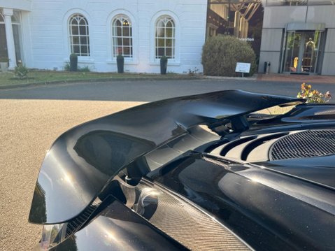 McLaren 720S 4.0T V8 SSG Euro 6 (s/s) 2dr 32