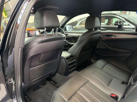 BMW 5 Series 2.0 520d M Sport Saloon 4dr Diesel Auto xDrive Euro 6 (s/s) (190 ps) 32