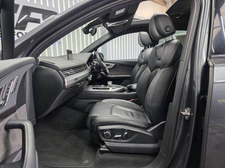 Audi SQ7 4.0 TDI V8 SUV 5dr Diesel Tiptronic quattro Euro 6 (s/s) (435 ps) 34