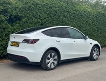 Tesla Model Y (Dual Motor) Long Range SUV 5dr Electric Auto 4WDE (384 bhp) 6
