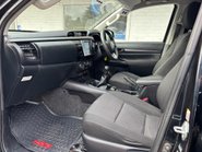 Toyota Hilux Active 4WD D-4D DCB Utility Service Body - Uprated to 3.5t 18