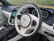 Aston Martin DBX 707 12