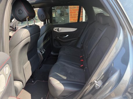 Mercedes-Benz GLC AMG GLC 43 4MATIC PREMIUM PLUS 38