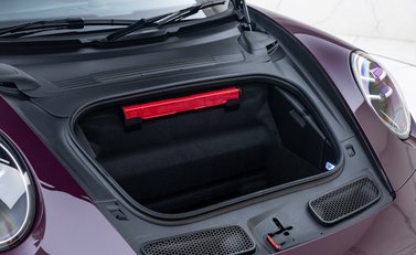 Porsche 911 GT3 TOURING (992.2) 49