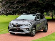 Renault Captur TECHNO E-TECH 3