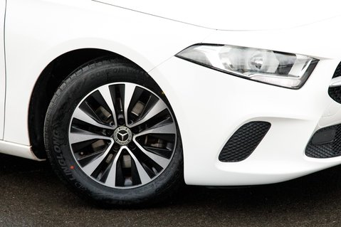 Mercedes-Benz A Class A 180 SE 11