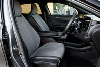 Renault Megane LAUNCH EDITION 36
