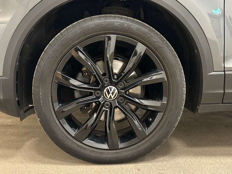 Volkswagen T-Roc 1.0 T-Roc Black Edition TSi 5dr 4