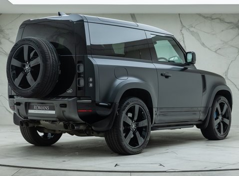 Land Rover Defender 90 V8 CARPATHIAN EDITION 6