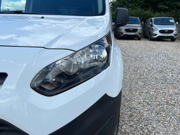Ford Transit Connect LWB L2H1 Low Roof Air Con EURO 6 NO VAT 21