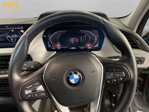 BMW 1 Series 1.5 118i SE (LCP) Hatchback 5dr Petrol DCT Euro 6 (s/s) (136 ps) Air Con - 13