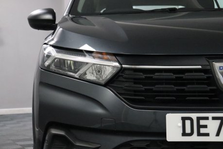 Dacia Sandero ESSENTIAL SCE 25