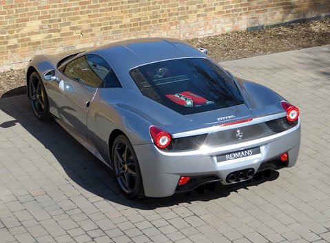 Ferrari 458 Italia 8