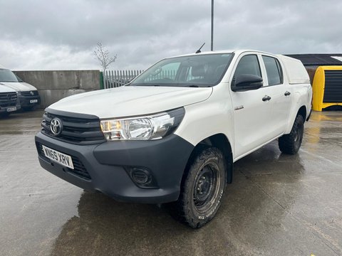 Toyota Hilux ACTIVE 4WD D-4D DCB 1