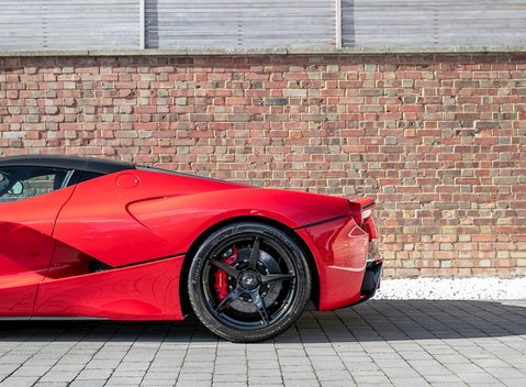 Ferrari LaFerrari 22