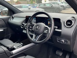 Mercedes-Benz B Class 1.3 B 200 Sport Auto 5dr 18